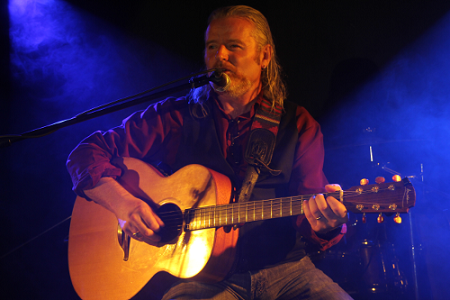 BILLY O’DWYER BOB IN CONCERT