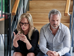 FILM – IR VISI JŲ VYRAI (AND ALL THEIR MEN)